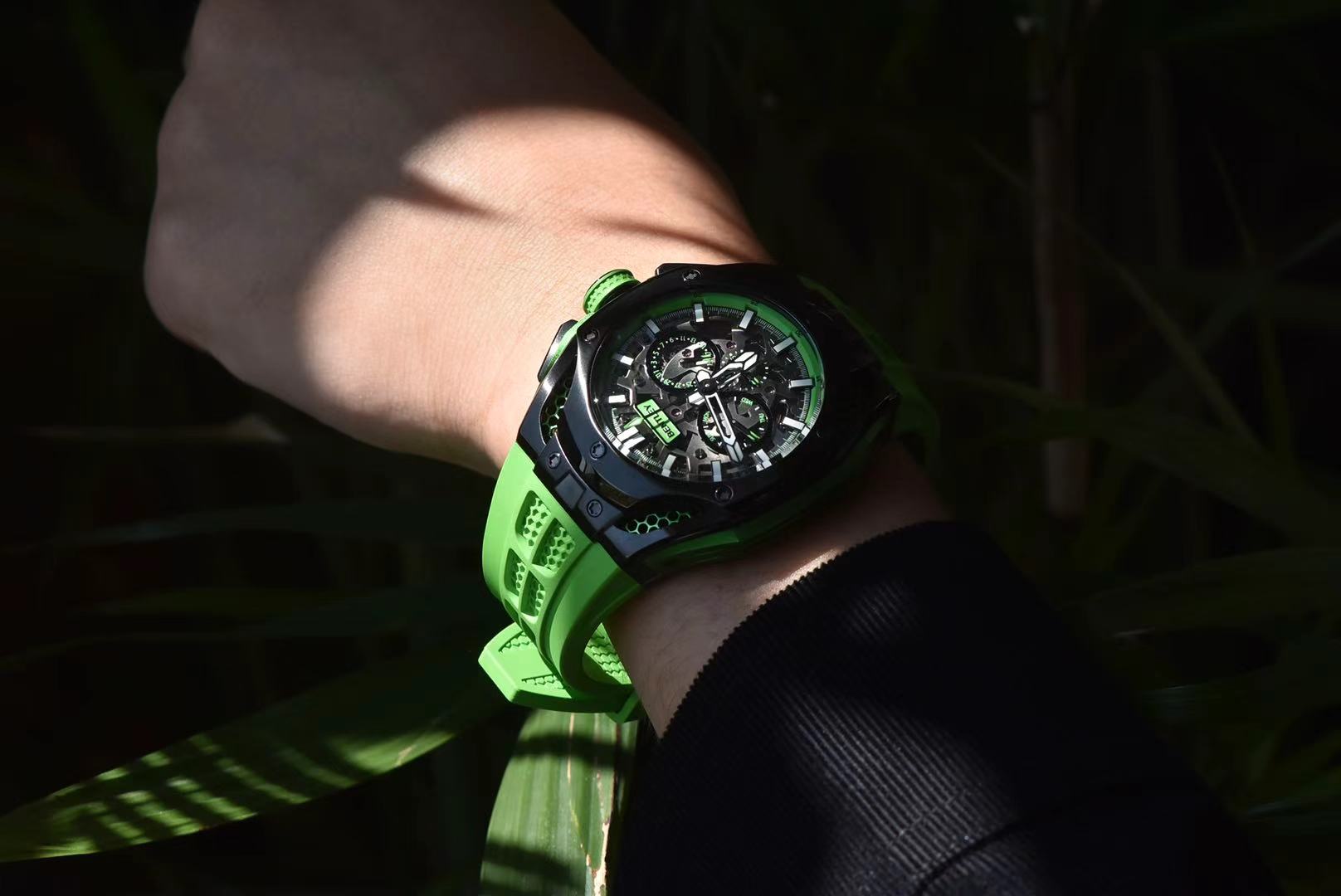 THE OPULENCE BL-50-01