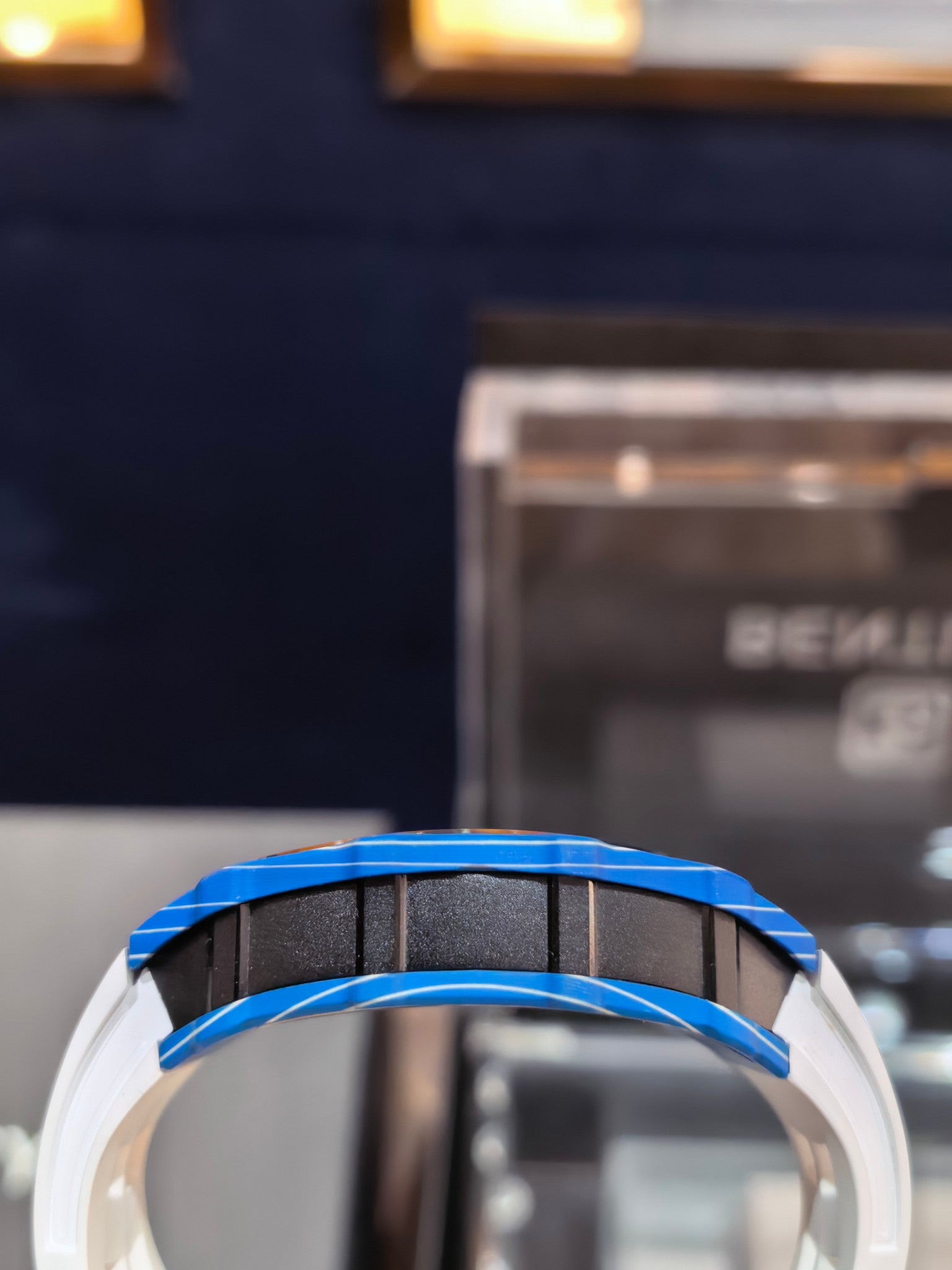 THE VIBRANCE BL-71-66
